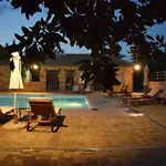 Almyra Village Ξενοδοχείο