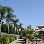 Ξενοδοχείο Almyra Village Αιδηψός