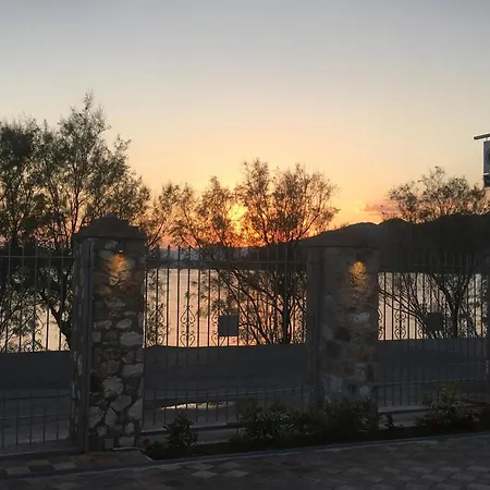 Almyra Village 3*